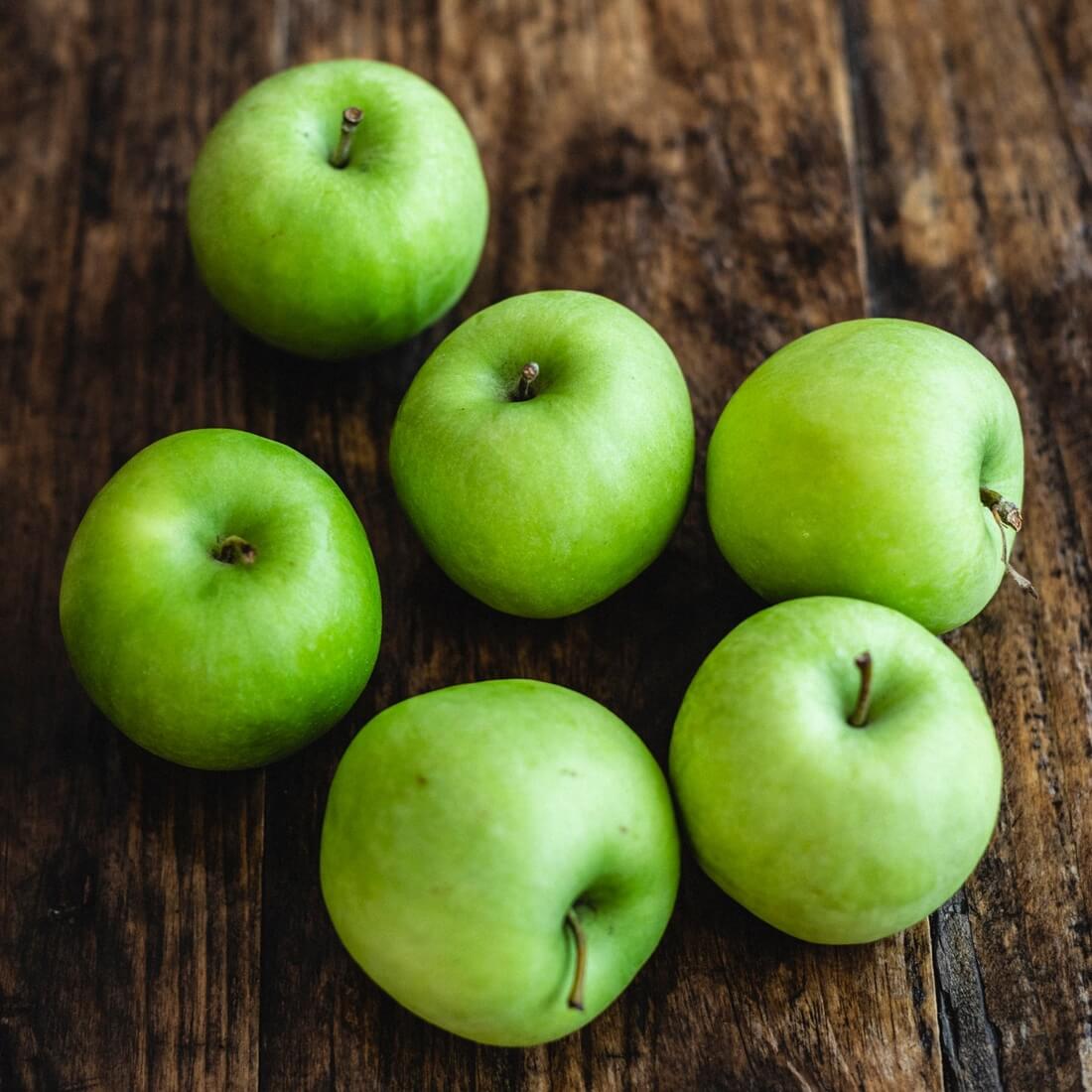 Organic Granny Smith apples 750g / Riverford