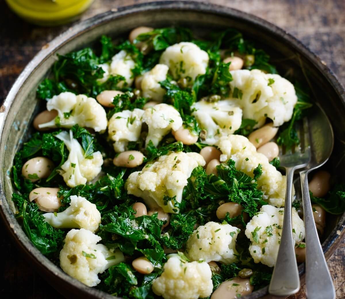 Cauliflower, butter beans & kale recipe / Riverford