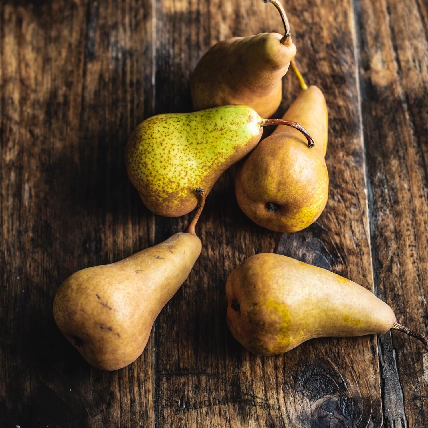 Organic Bosc pears 750g / Riverford