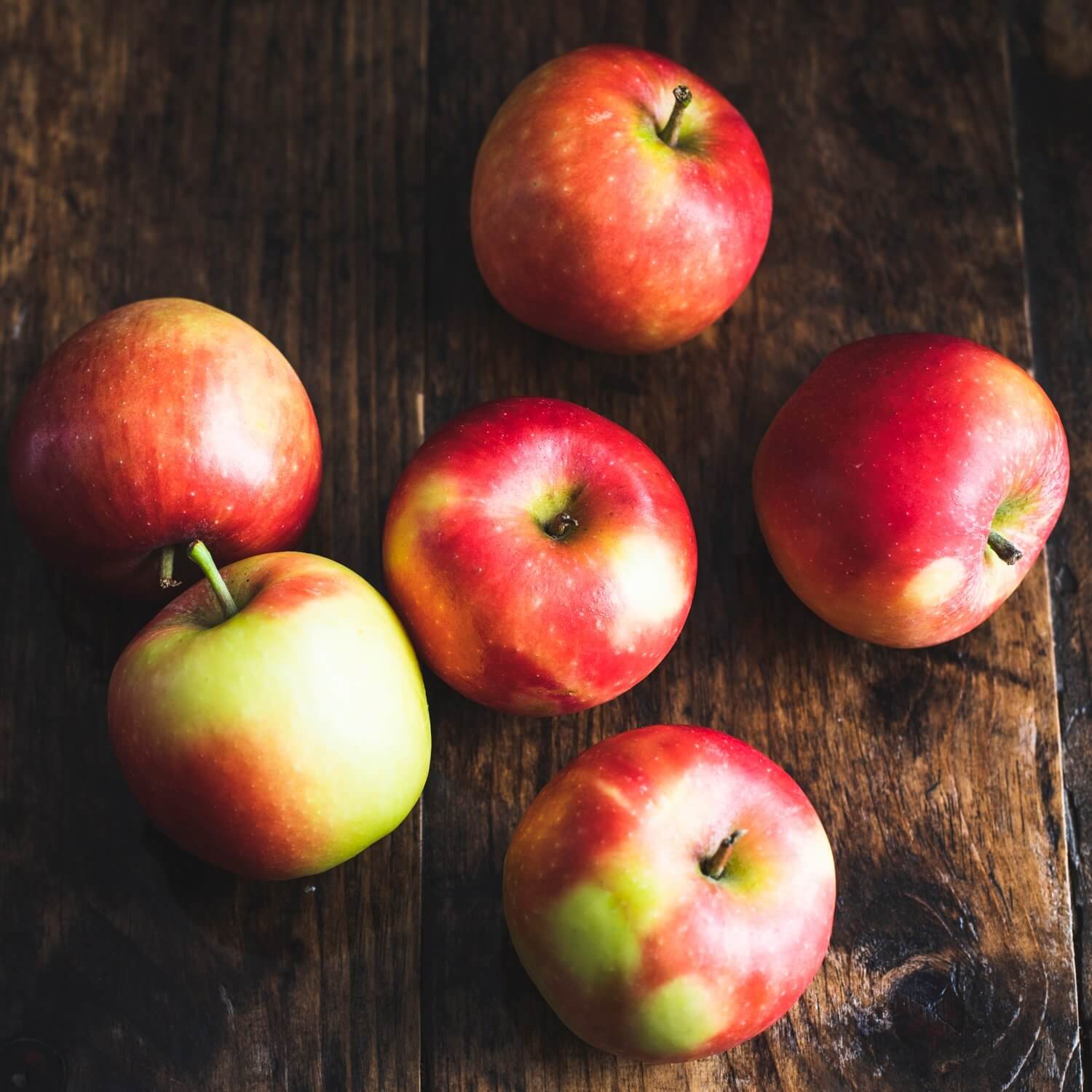 Organic Kanzi sweet apples 750g / Riverford