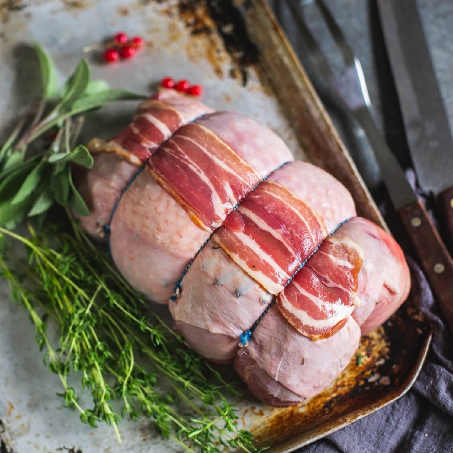 Organic Stuffed turkey leg joint 1.2kg / Riverford