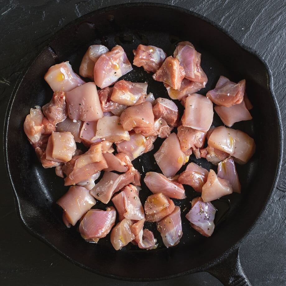 Organic Chicken diced leg 400g / Riverford