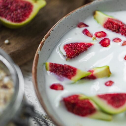 Yogurt & kefir / Riverford