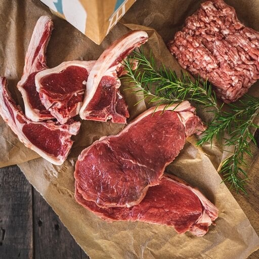 Organic meat boxes / Riverford