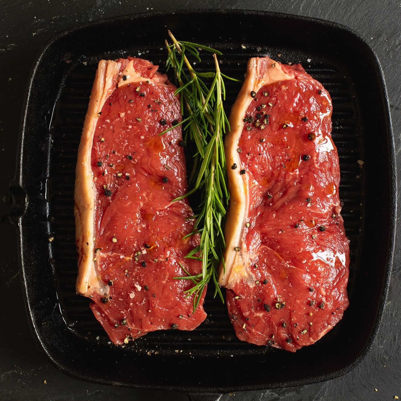 Organic Beef sirloin steaks 380g / Riverford