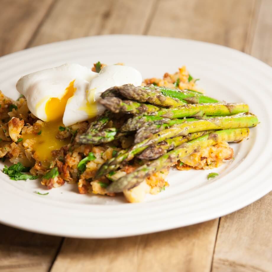 Curried hash with asparagus & eggs recipe / Riverford