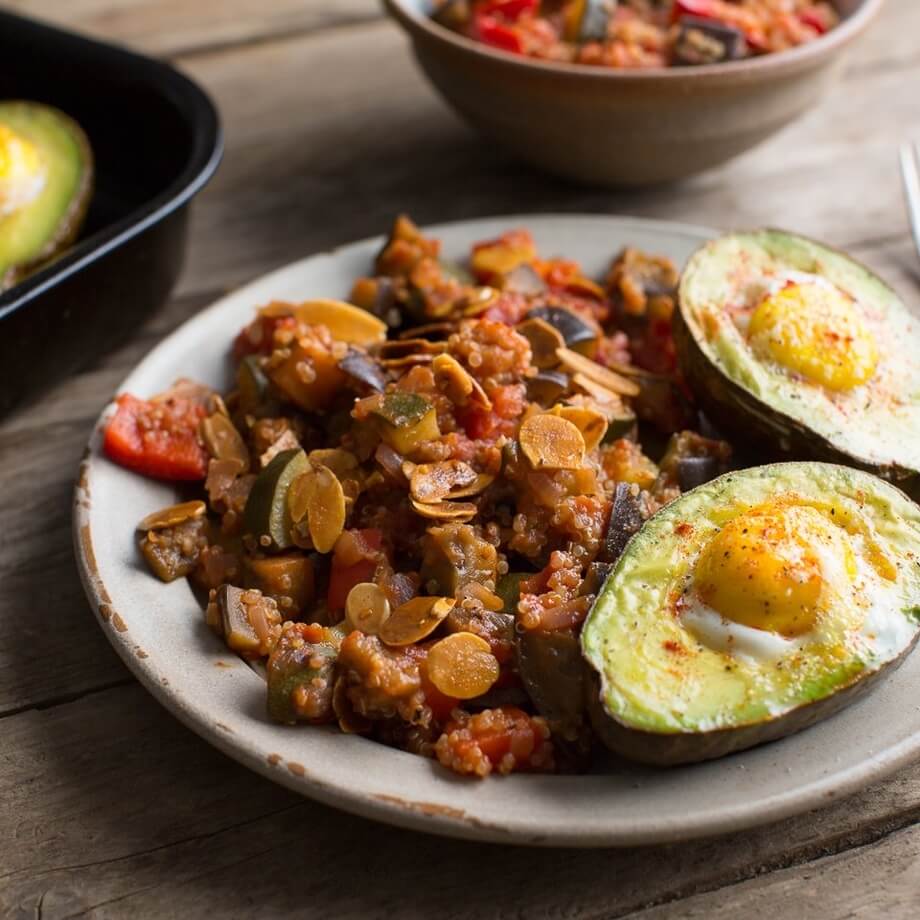 Black bean and quinoa chilli with avocado salad recipe / Riverford