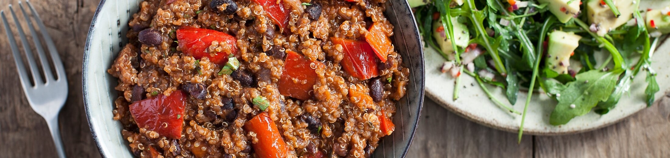 Black bean and quinoa chilli with avocado salad recipe / Riverford
