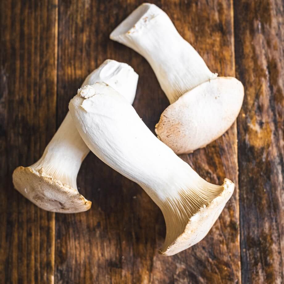 Organic King Oyster Mushrooms 200g / Riverford