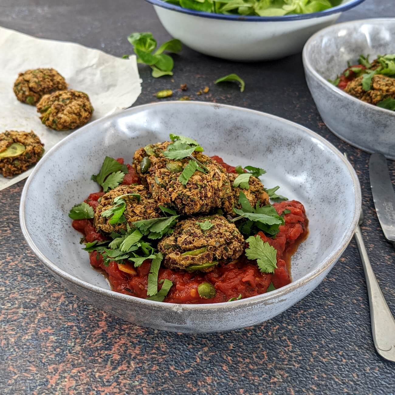 Broad bean & quinoa falafels with spiced tomato sauce / Riverford