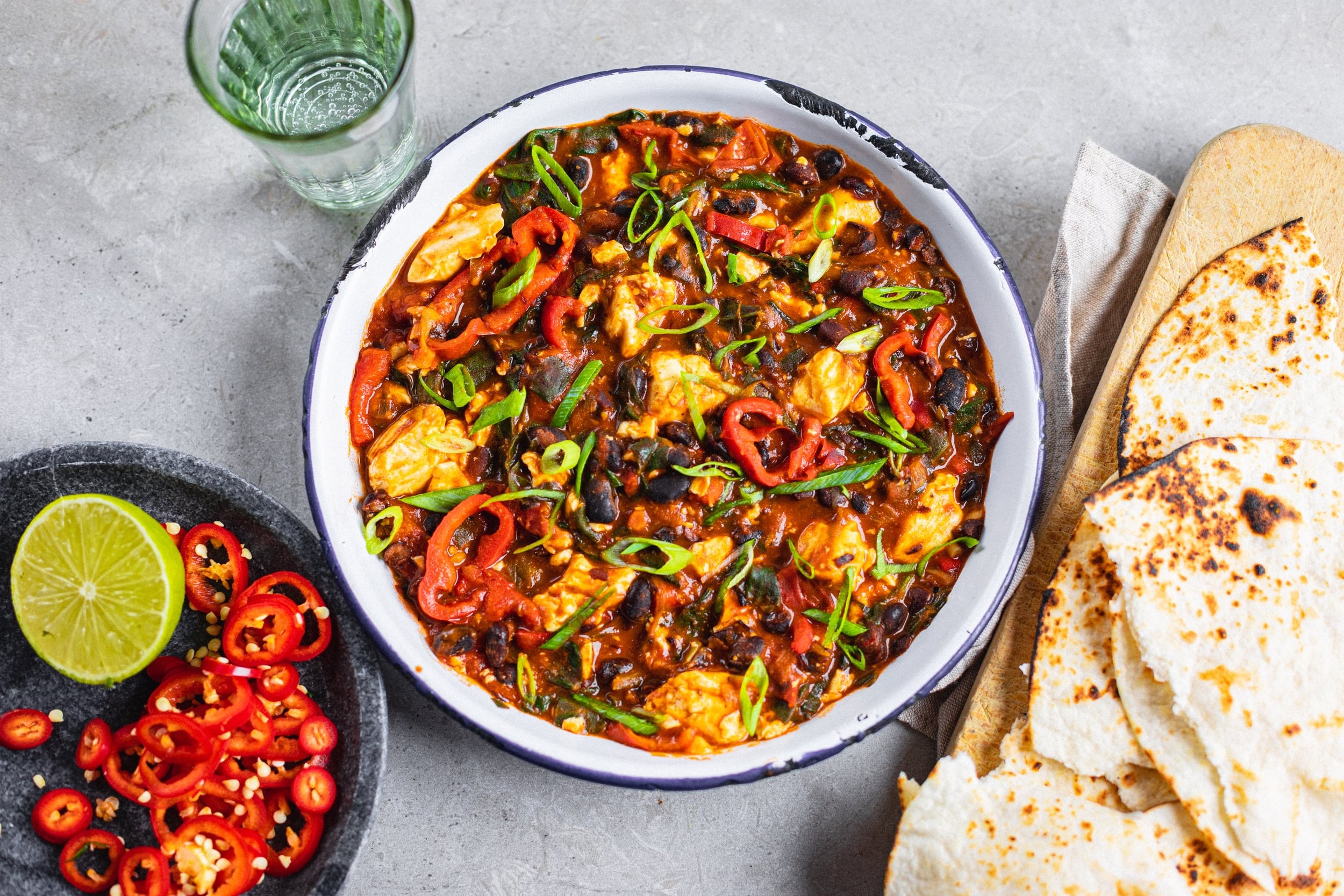 Chunky chilli con carne recipe / Riverford