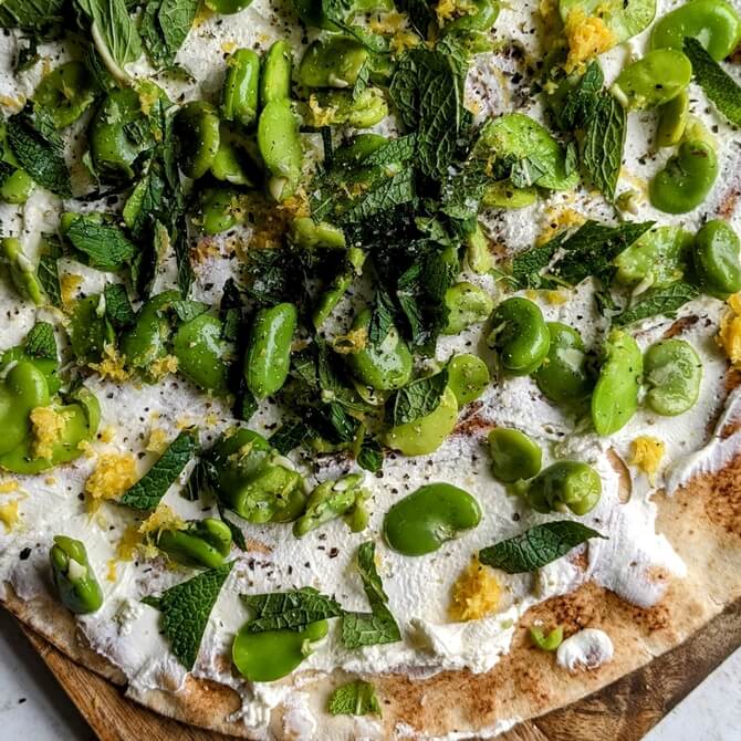 Broad bean, mint and lemon flatbread recipe / Riverford