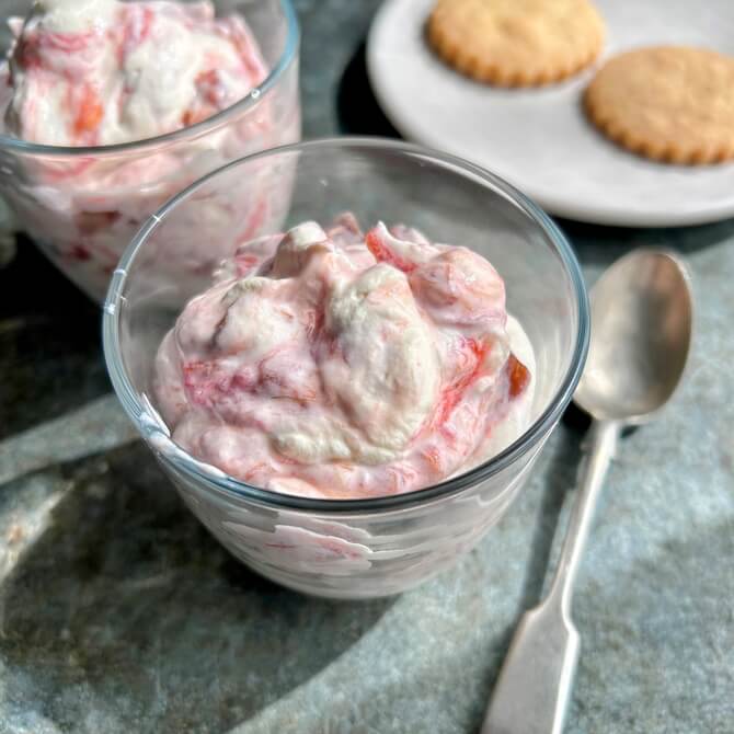 Rhubarb Fool recipe / Riverford