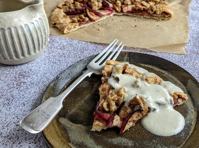 Vegan cashew nut and vanilla cream recipe / Riverford