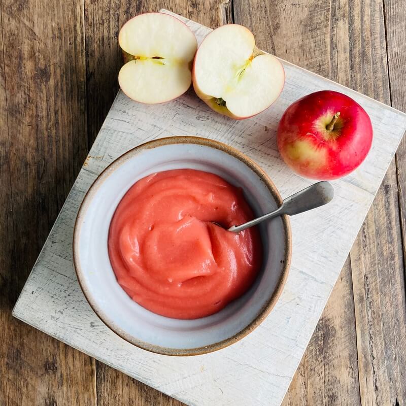 Roasted apple purée recipe / Riverford