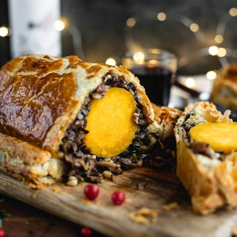 Squash, mushroom & spinach Wellington recipe / Riverford