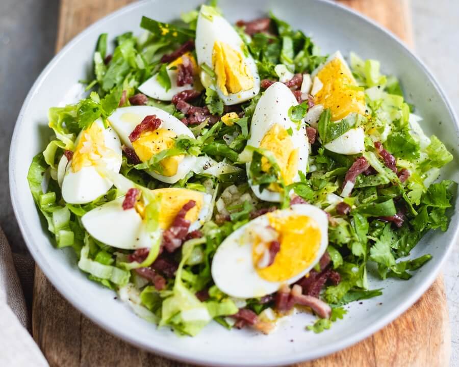 Pain de sucre, egg & bacon salad with a warm vinaigrette / Riverford
