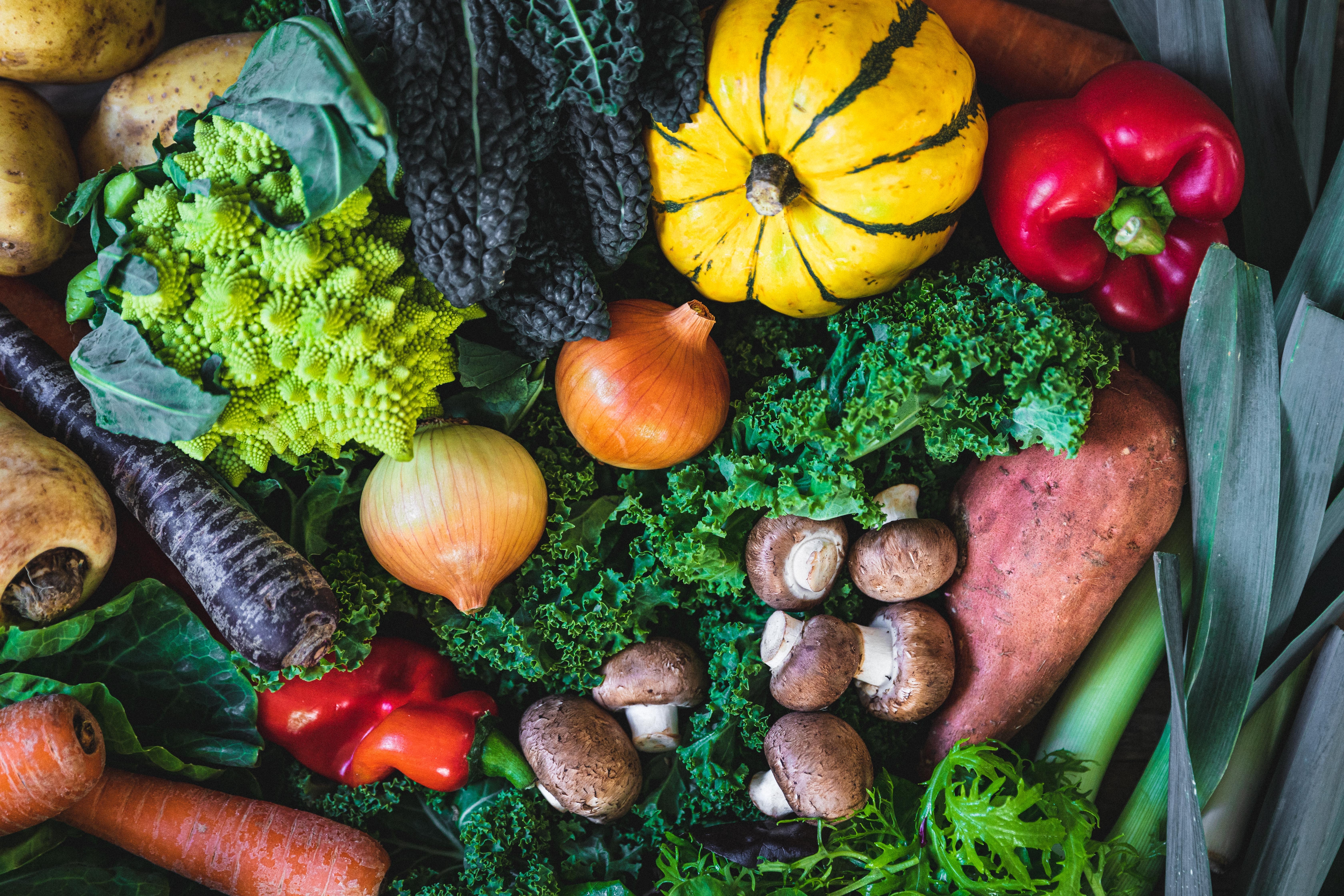 Seasonal organic boxes