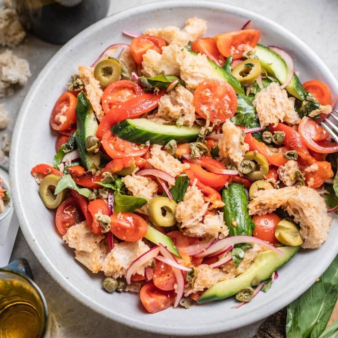 Organic Panzanella with Roast Peppers Salad Kit / Riverford