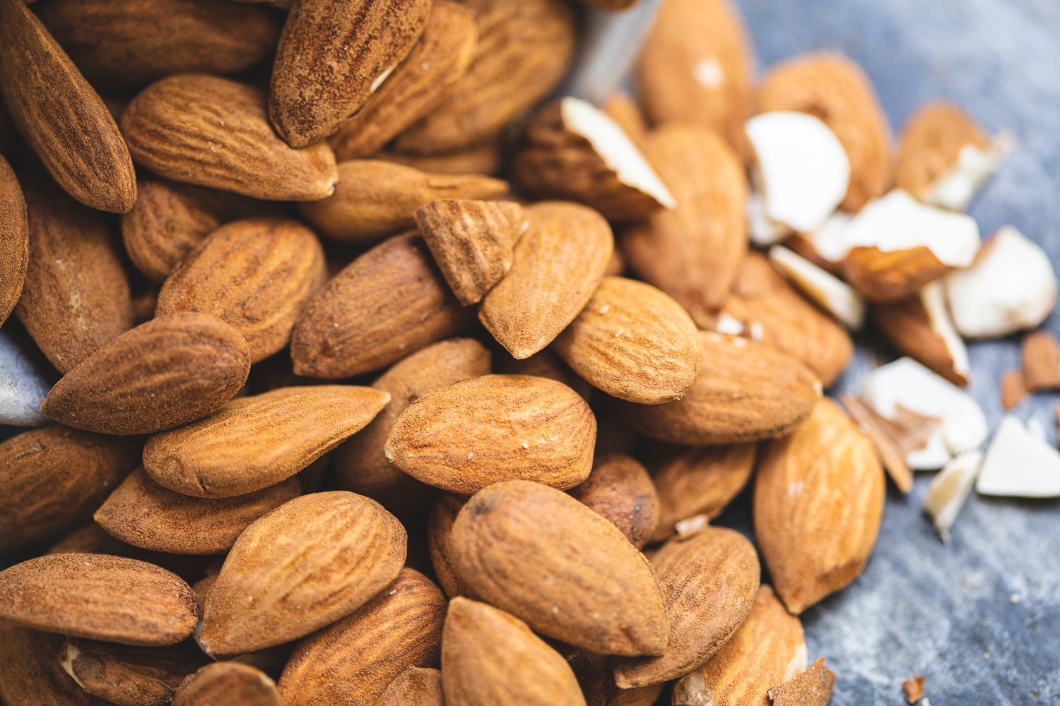 Dried fruit & nuts